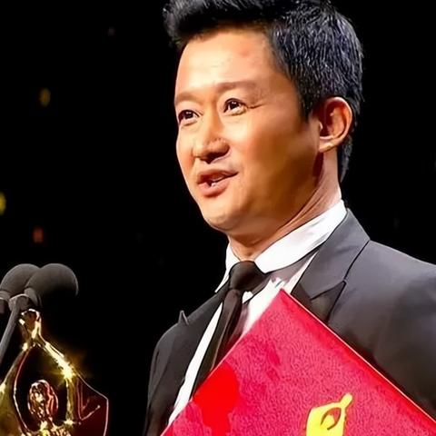 全年资料免费大全同2025港澳正版资料免费大全的揭示！优化解答、解释与落实,警惕虚假的假幌子迷